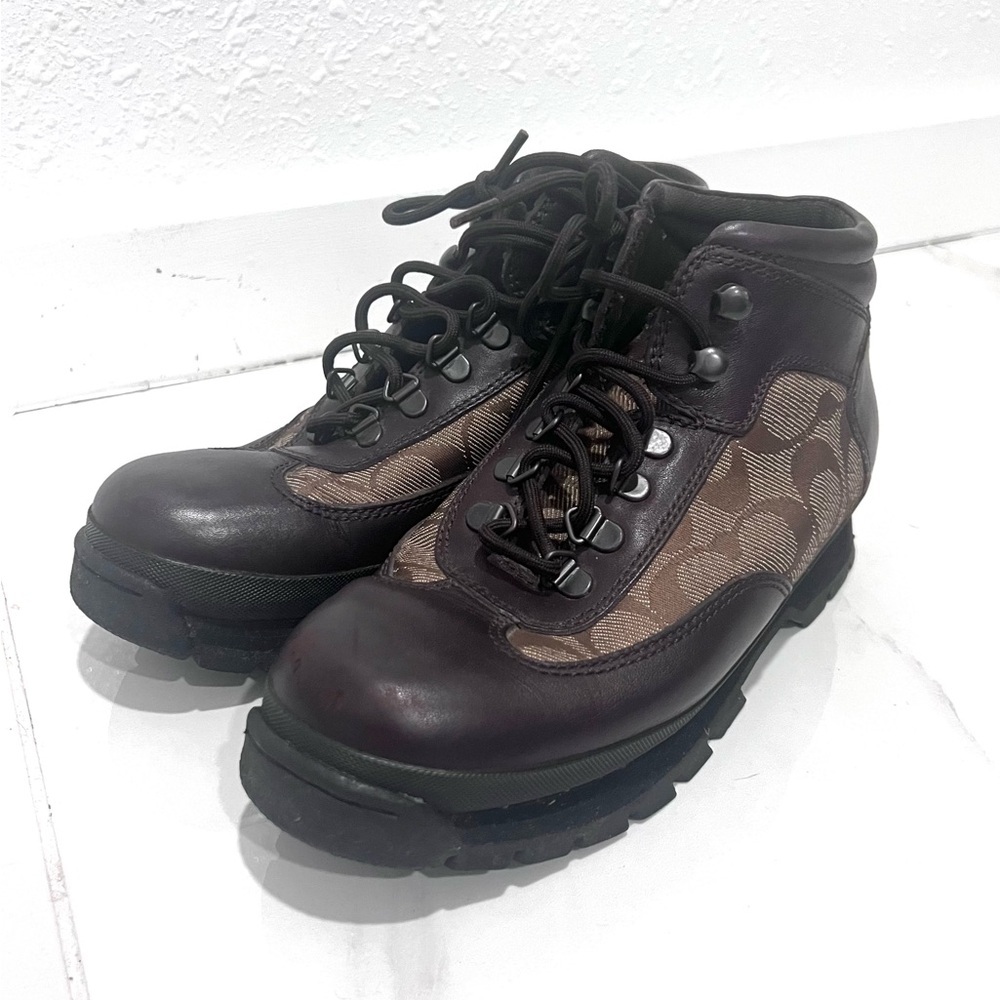 Coach Hanna logo Brown leather Boots 7.5‎
